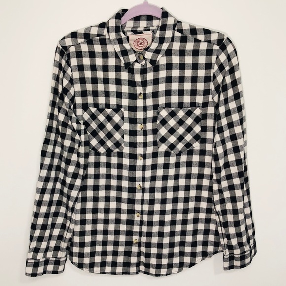 SO Tops - SO black and white plaid button down top L